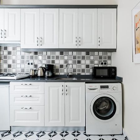 Ferienwohnung Unique Flat W 5 Min To Galata Tower Istiklal Ave Istanbul Exterior foto